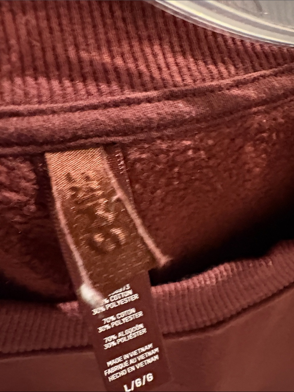 Woman’s Skim’s Burgundy Crewneck Sweatshirt - Picture 2 of 2